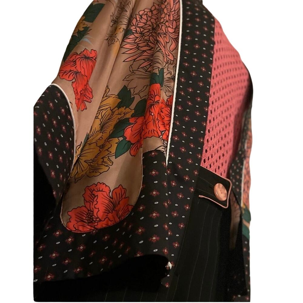 Beautiful Contrasting Print Kimono Size 10